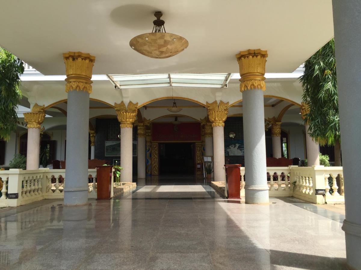 Champasak Palace Hotel Paksze Kültér fotó