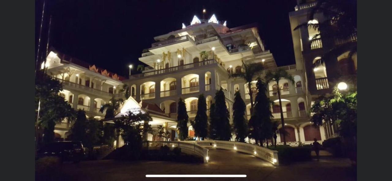 Champasak Palace Hotel Paksze Kültér fotó