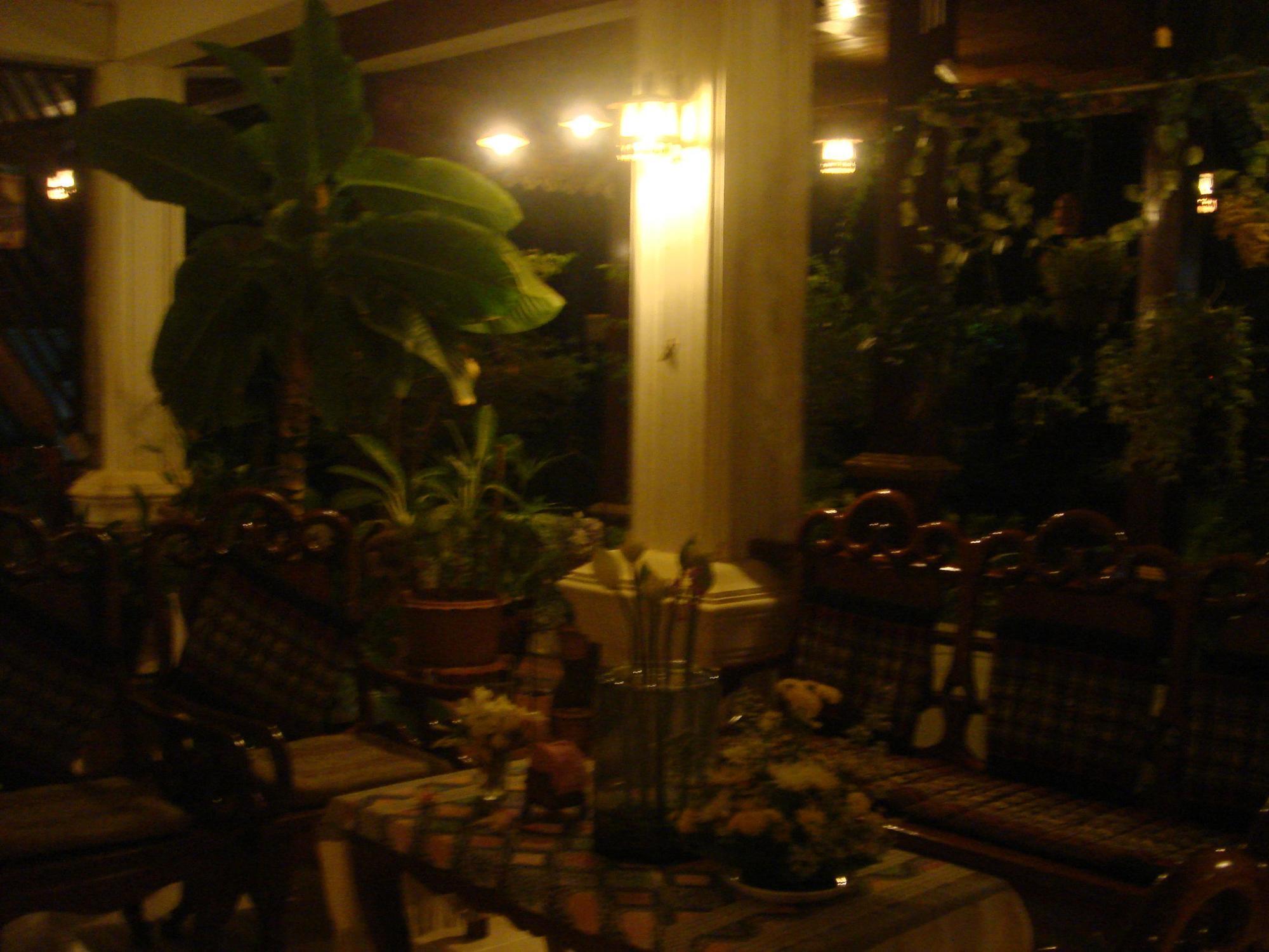 Champasak Palace Hotel Paksze Kültér fotó