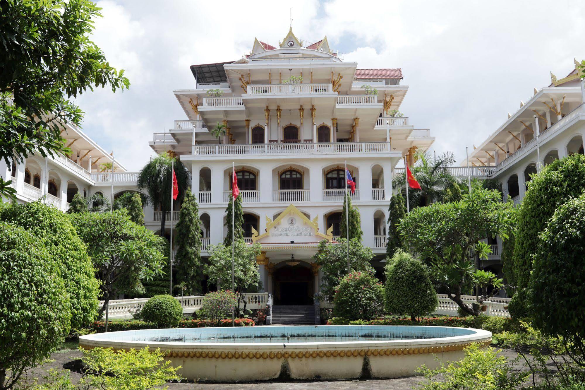 Champasak Palace Hotel Paksze Kültér fotó