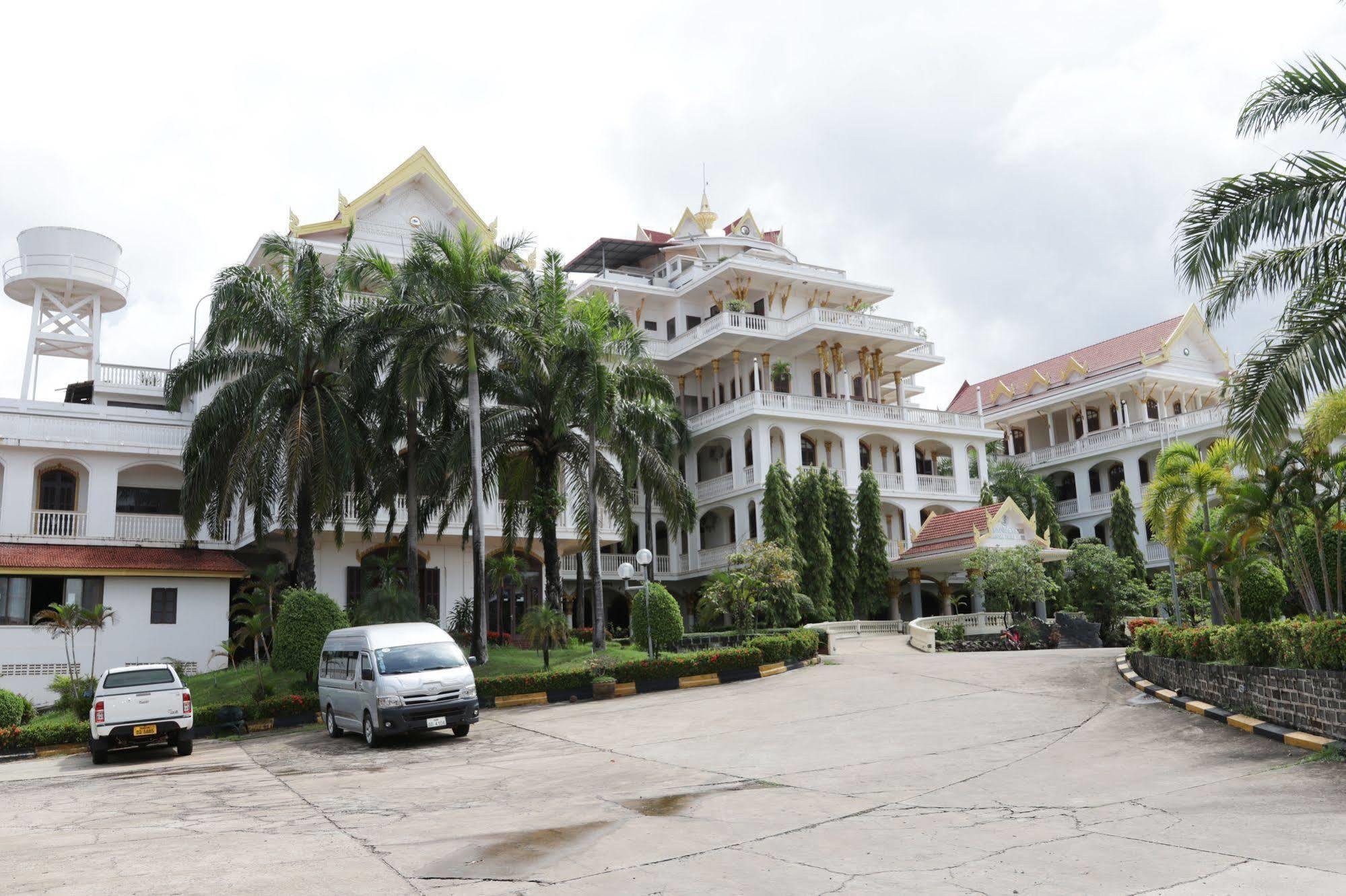 Champasak Palace Hotel Paksze Kültér fotó