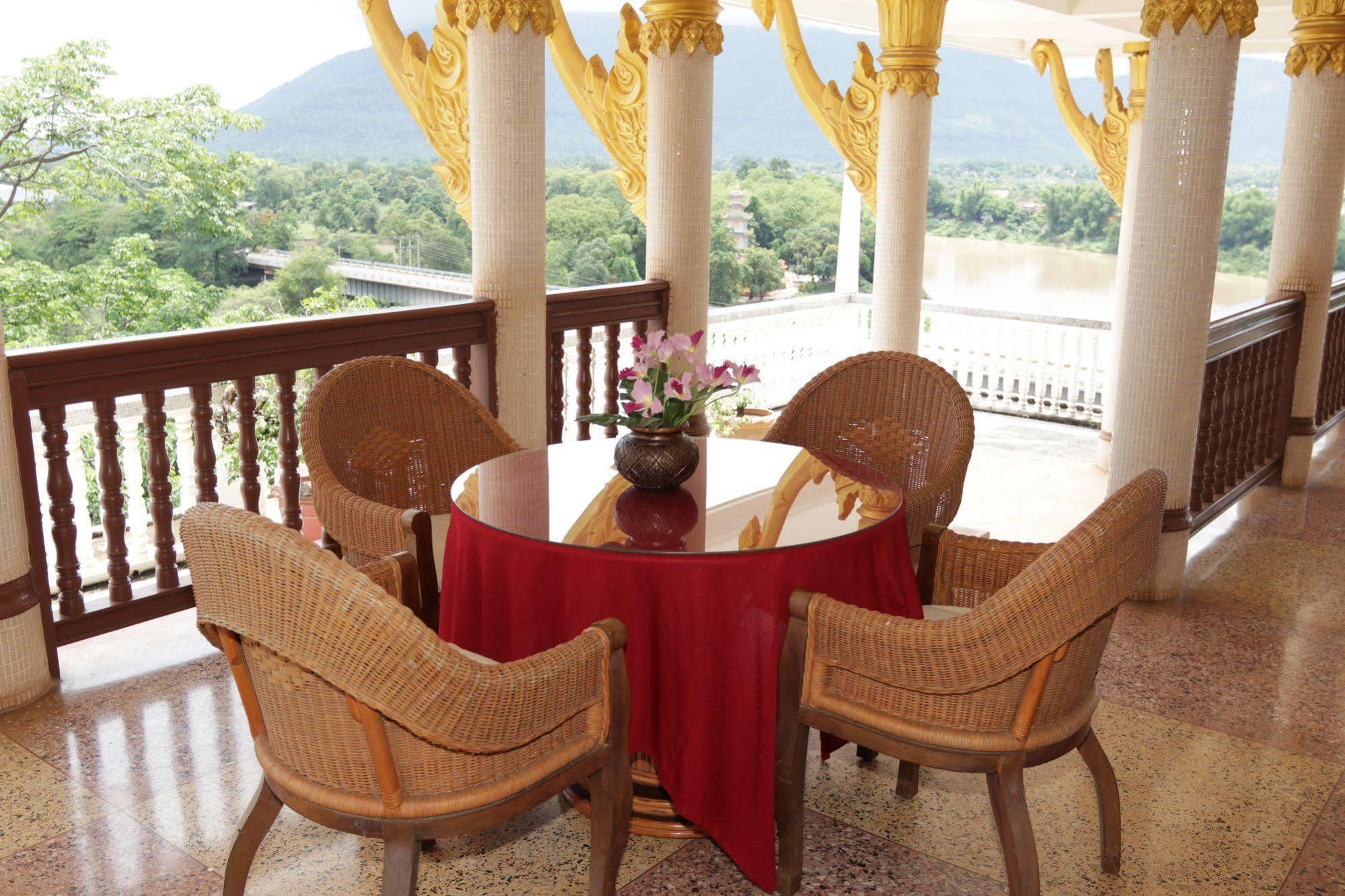 Champasak Palace Hotel Paksze Kültér fotó