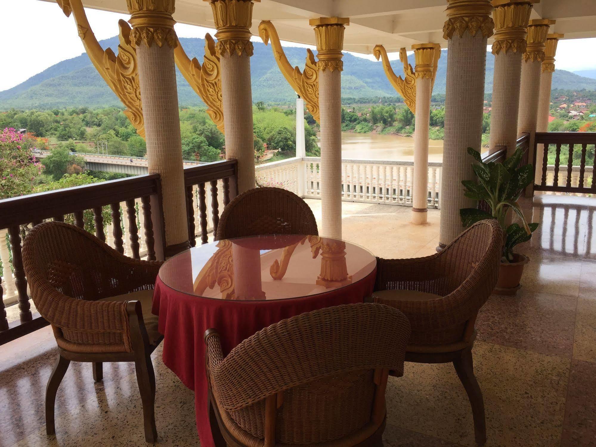 Champasak Palace Hotel Paksze Kültér fotó