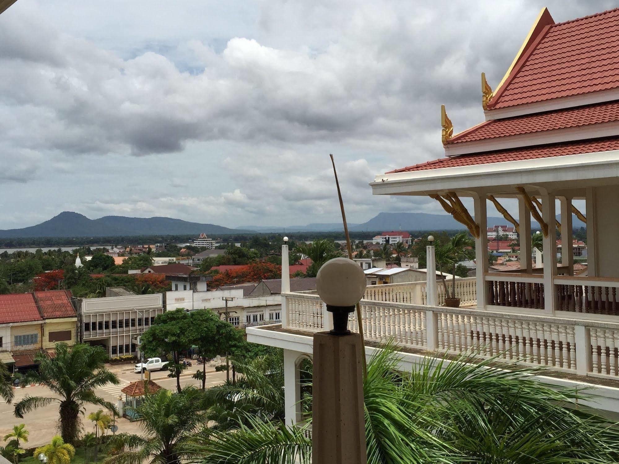 Champasak Palace Hotel Paksze Kültér fotó
