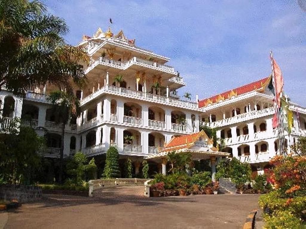 Champasak Palace Hotel Paksze Kültér fotó